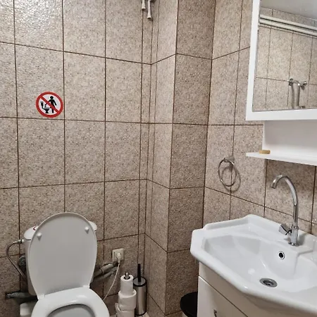 بيت للعطل Alikis House *