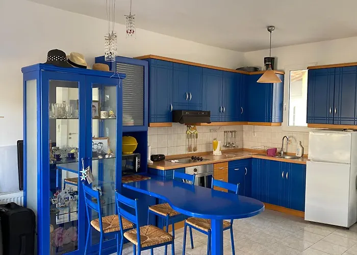 Alikis House * Néa Péramos